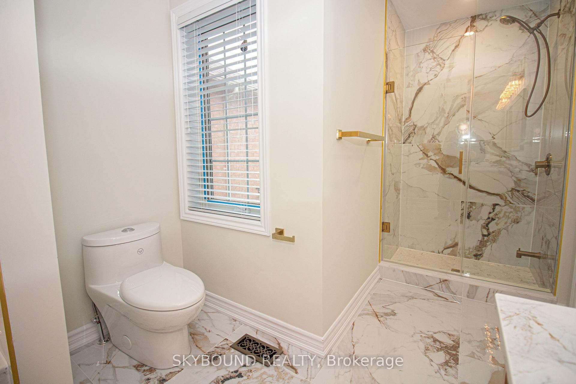 1299 Prestonwood Crescent photo 21
