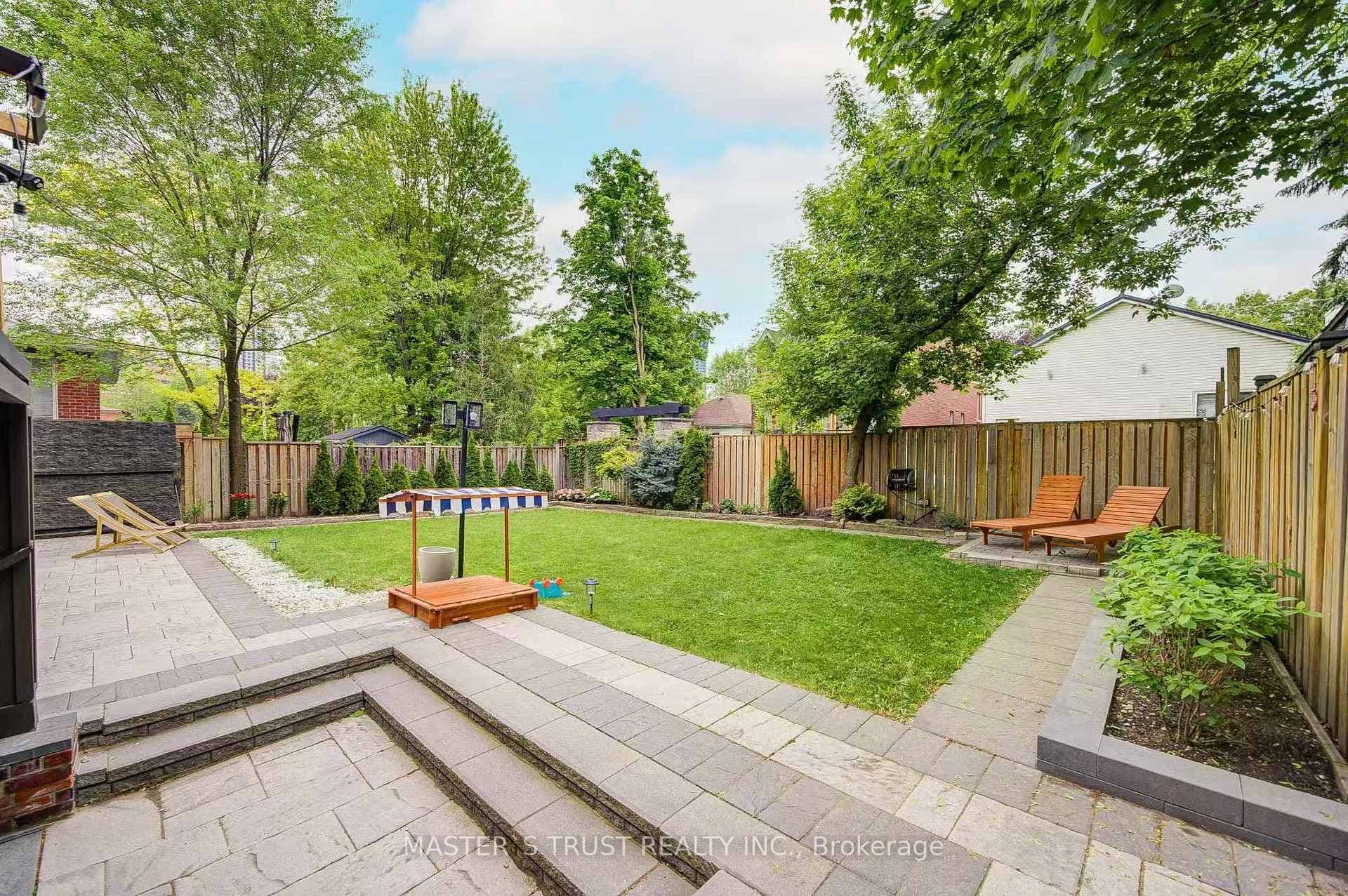 103 Burndale Avenue photo 26