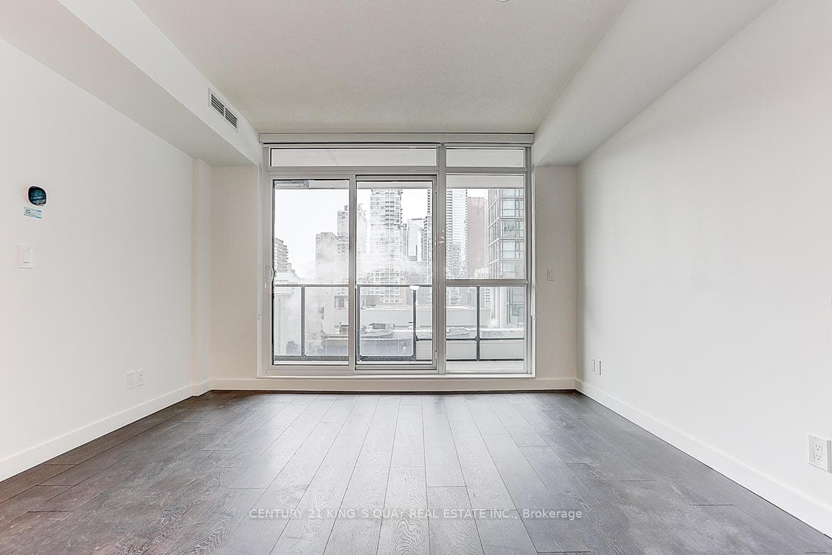 38 Widmer Street Unit 1103 photo 22