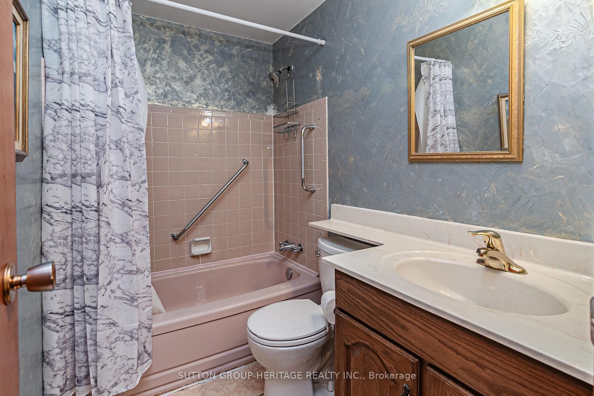 4 Piece Bathroom