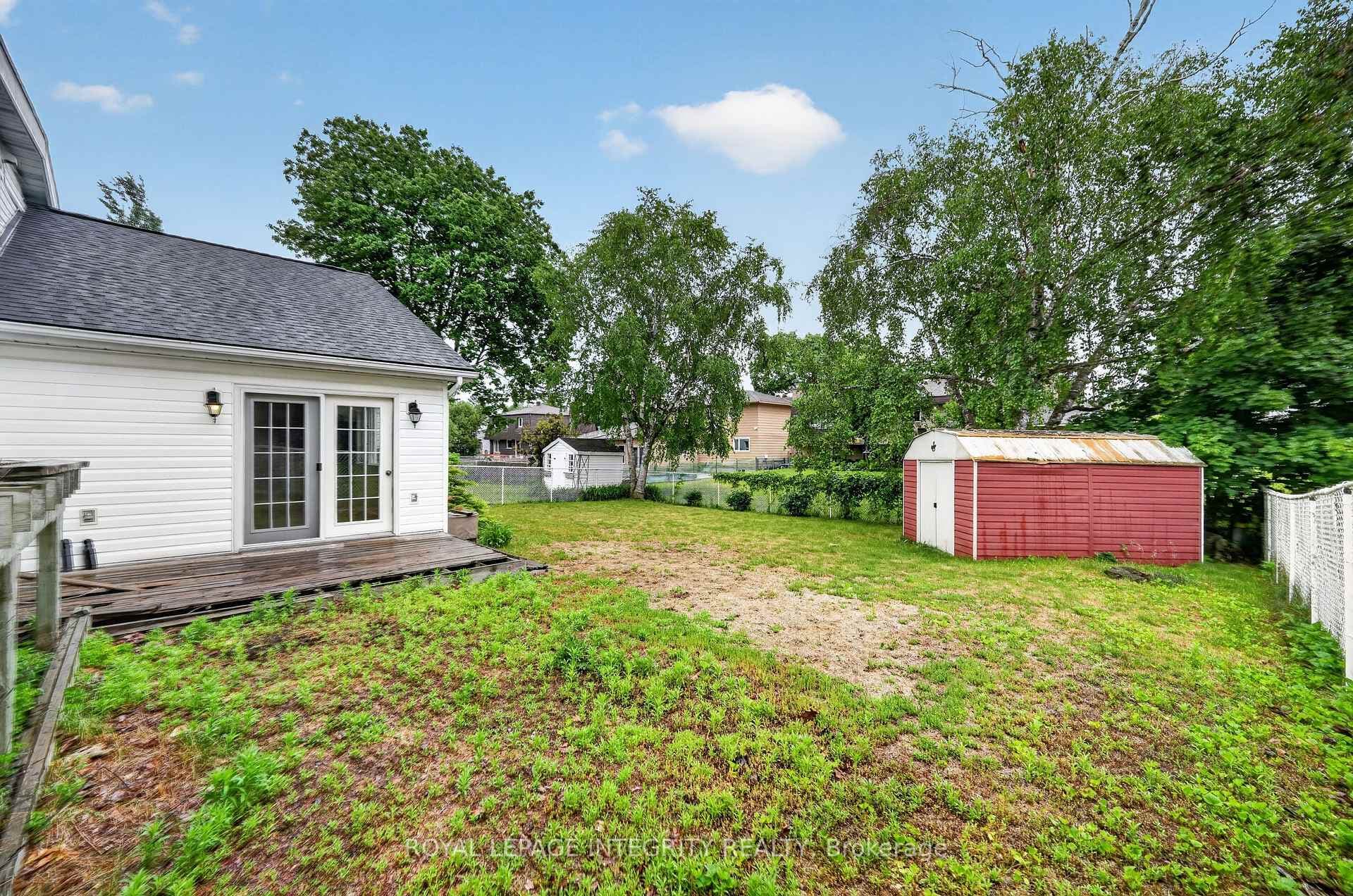 46 St Remy Drive photo 47
