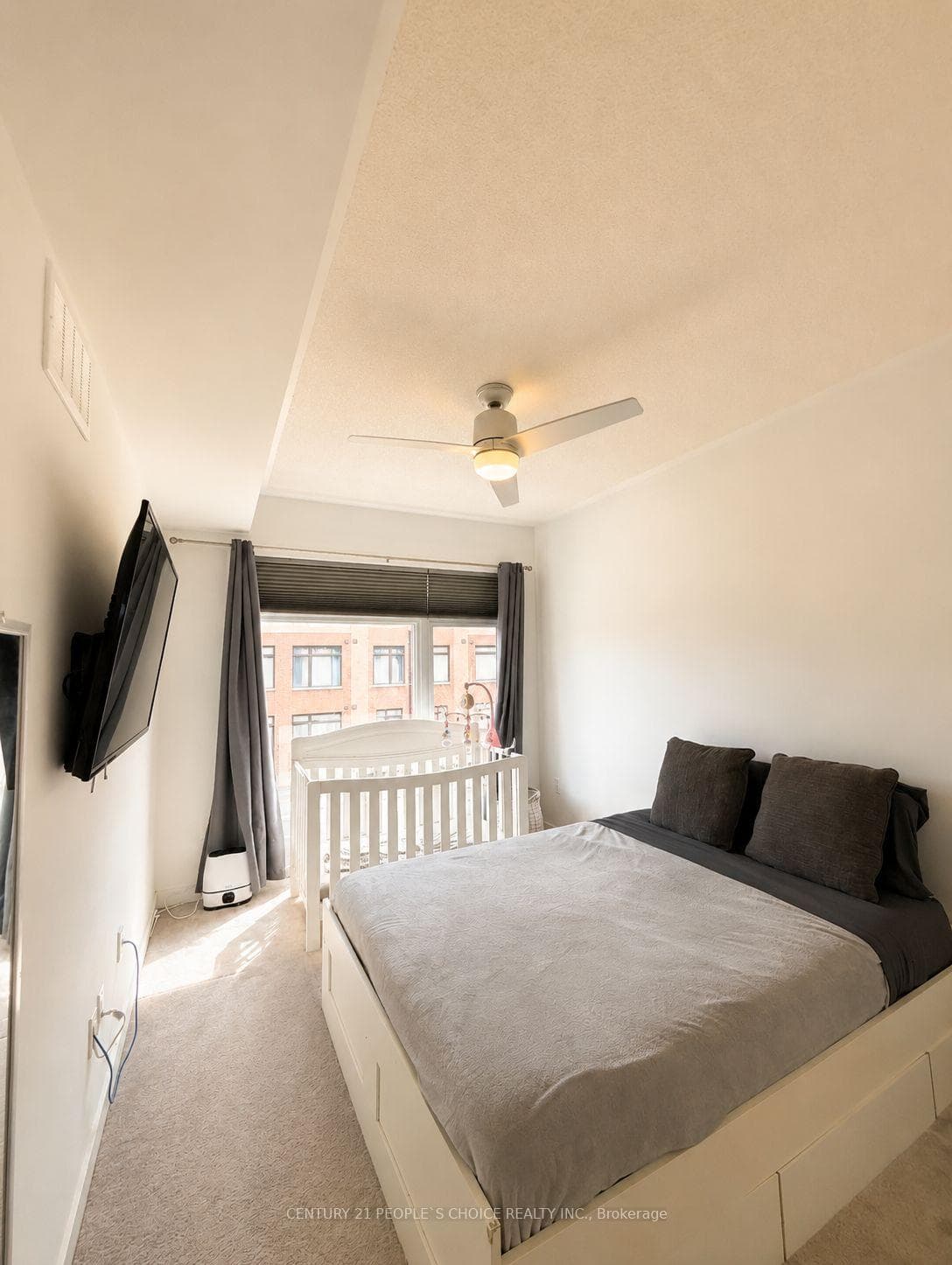 10 Tauton Street photo 4