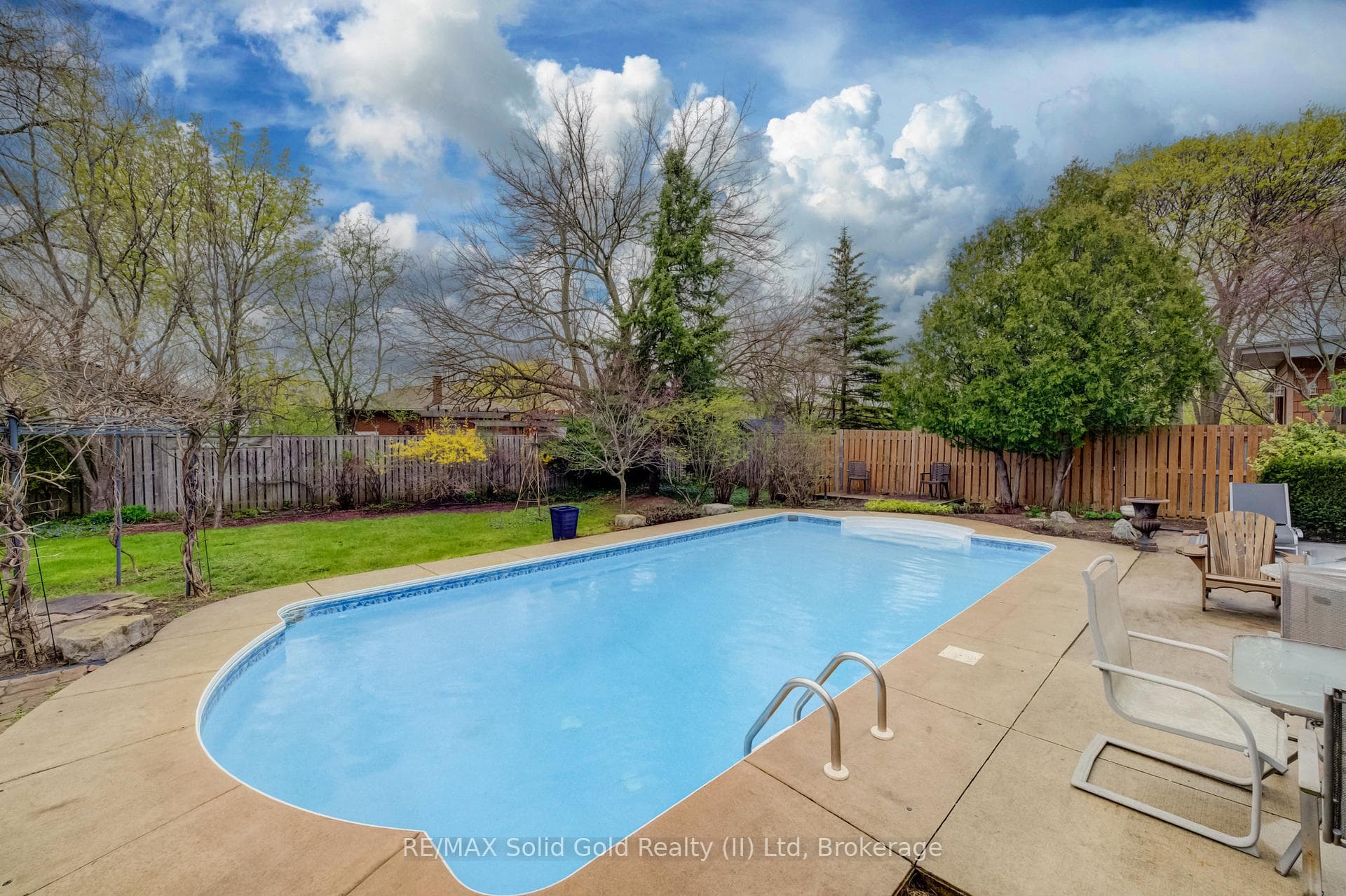 46 Peachwood Court photo 40