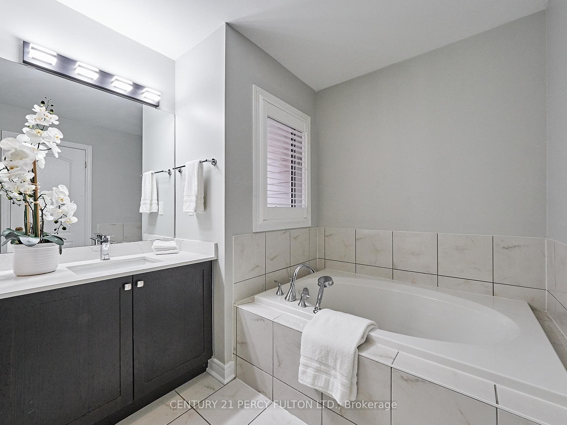100 Braebrook Drive photo 26