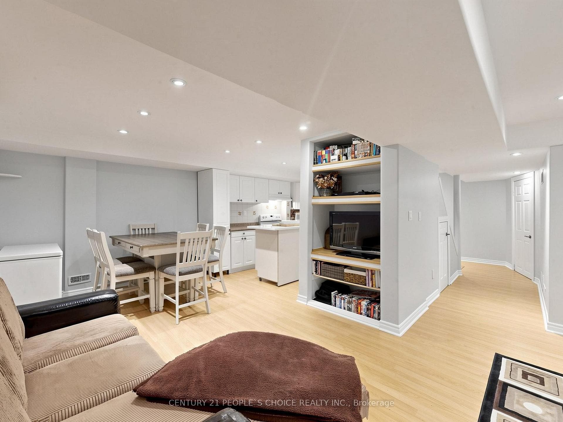 5812 Sidmouth Street photo 41