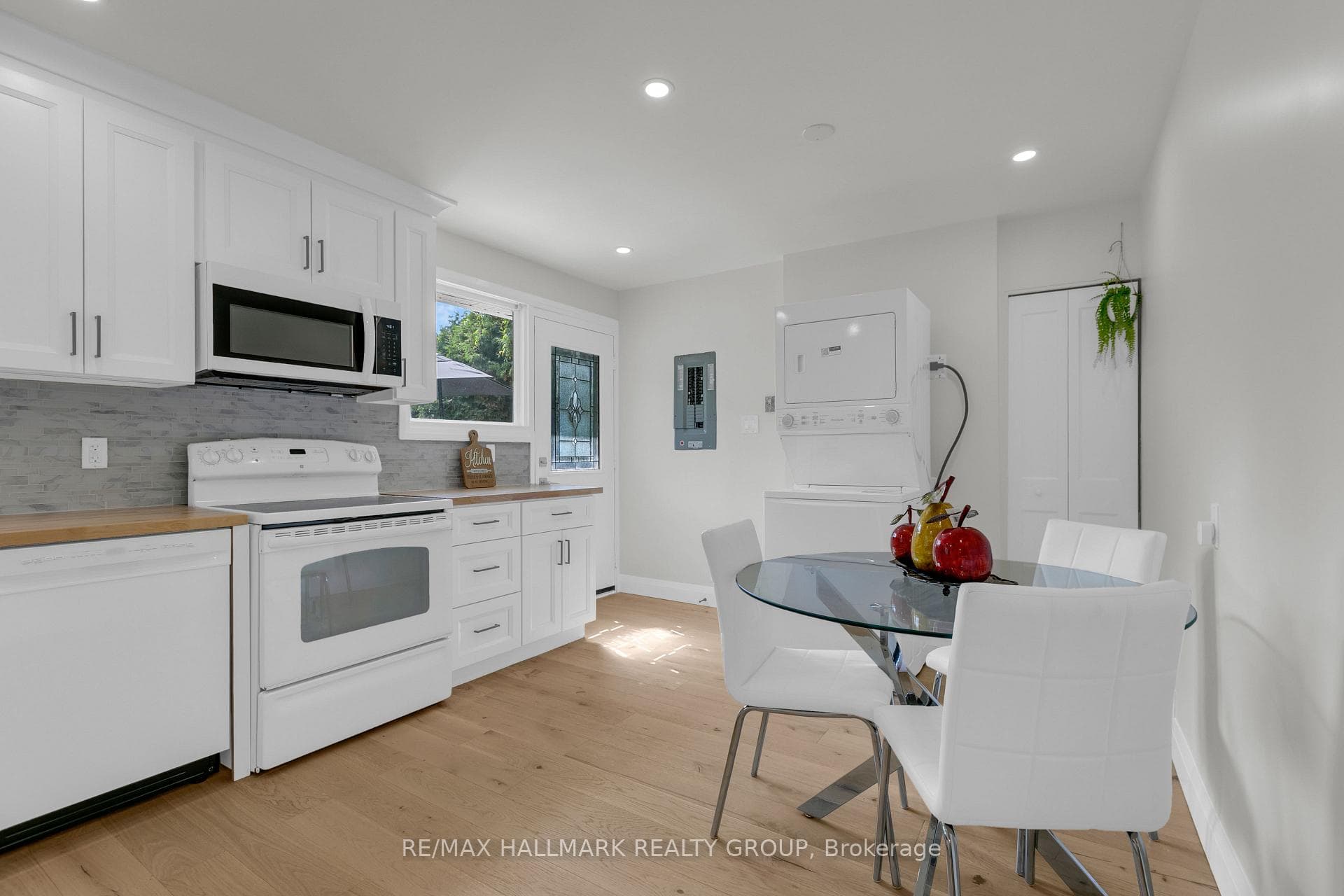 3336 Kodiak Street photo 9