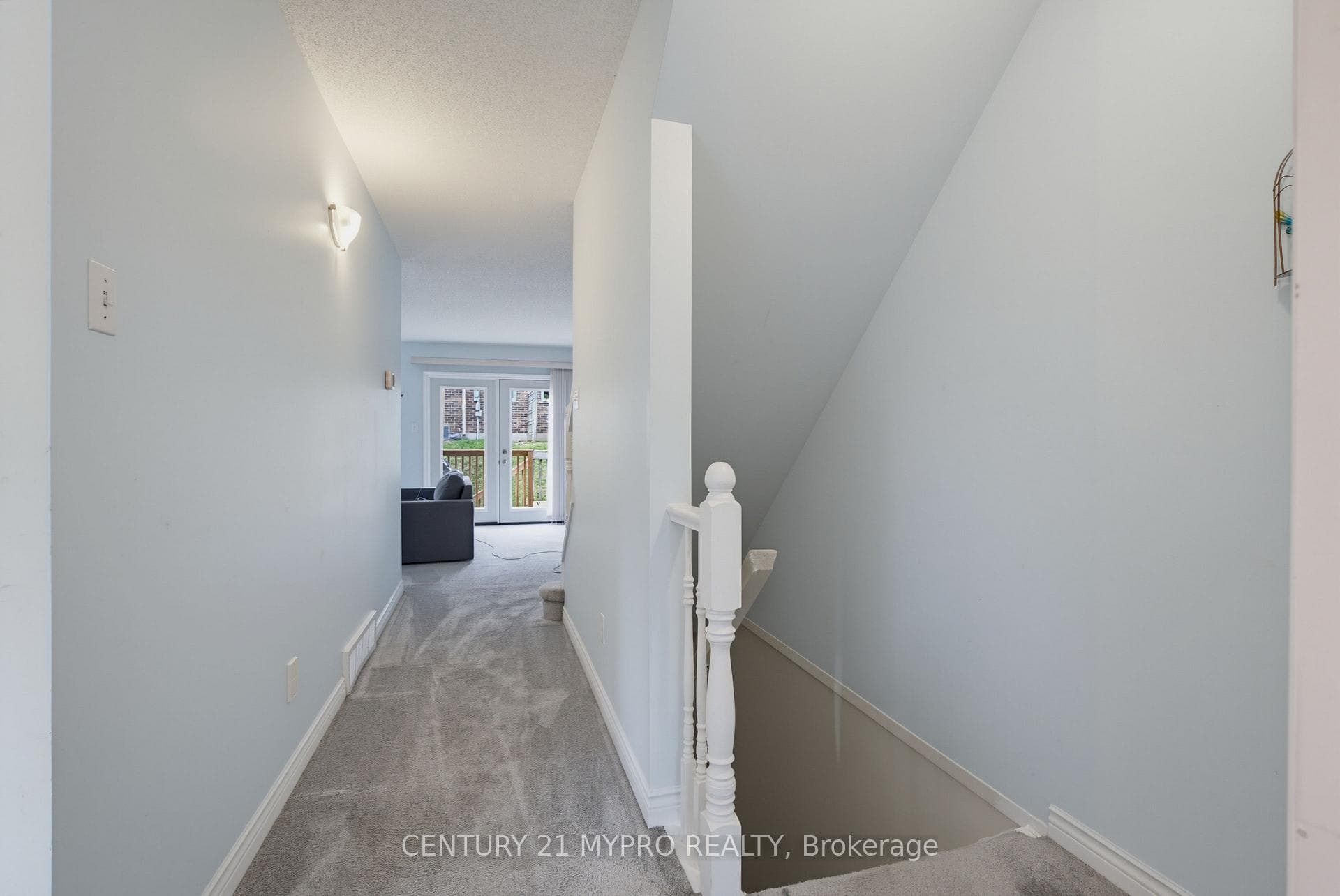 1548 Richmond Street Unit 7 photo 9