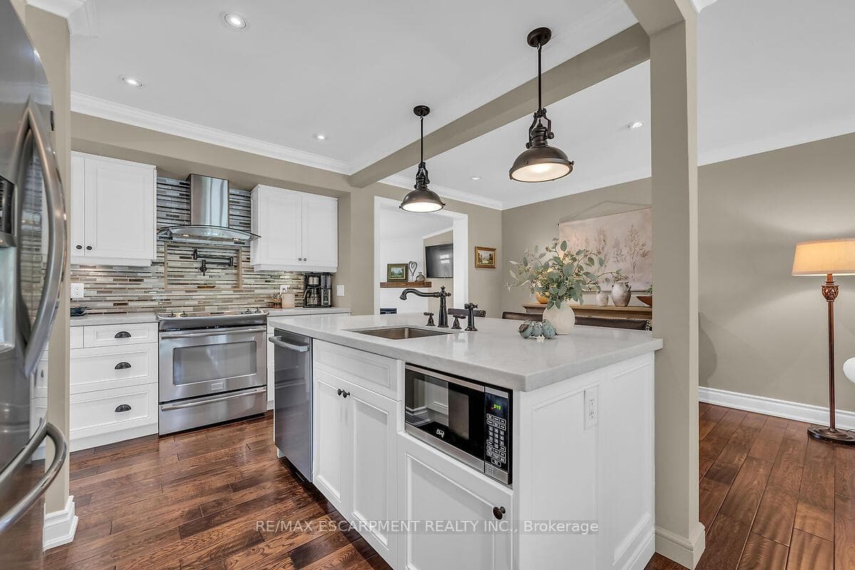 41 Broker Drive photo 7