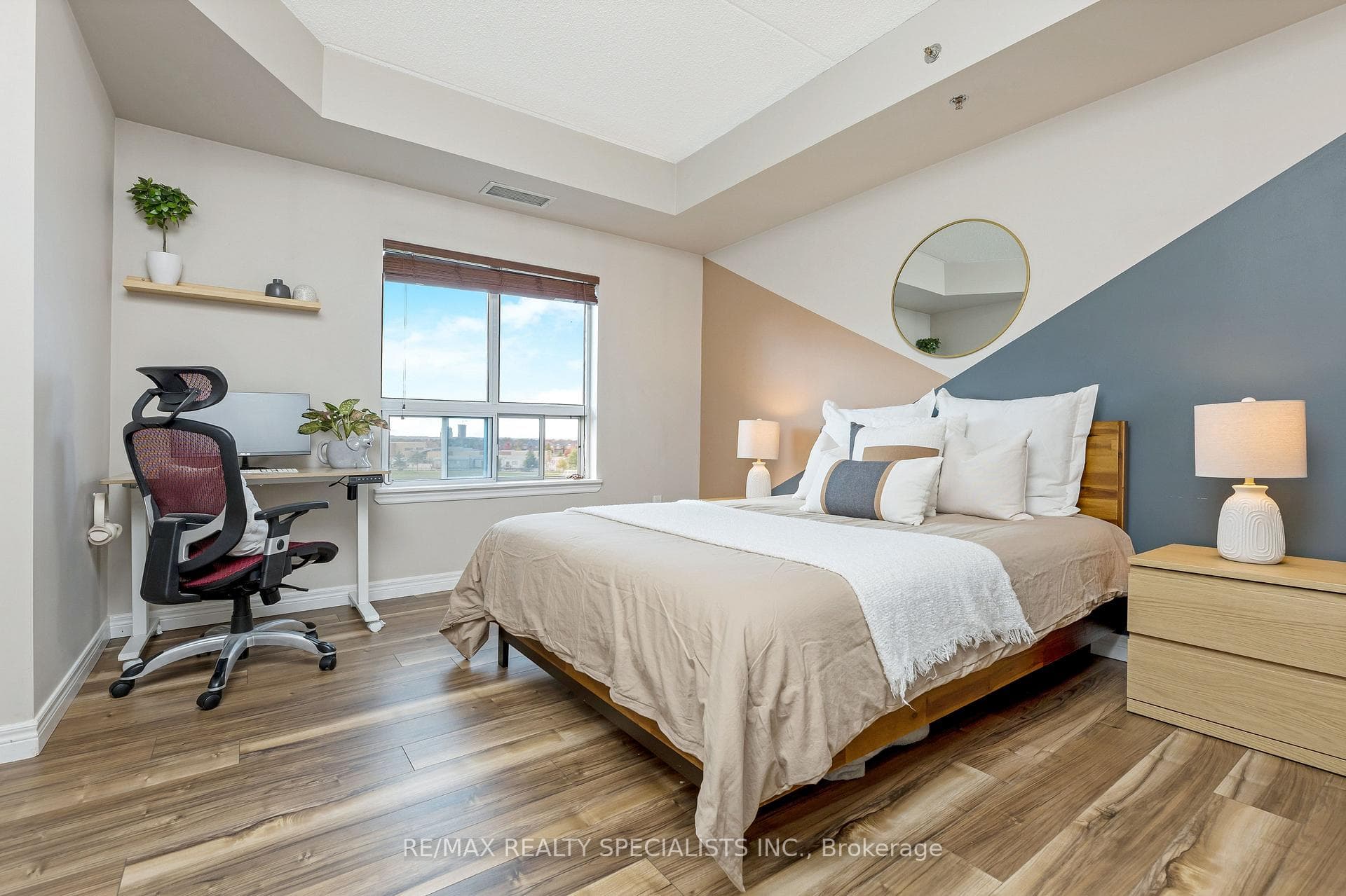1419 Costigan Road Unit 406 photo 16