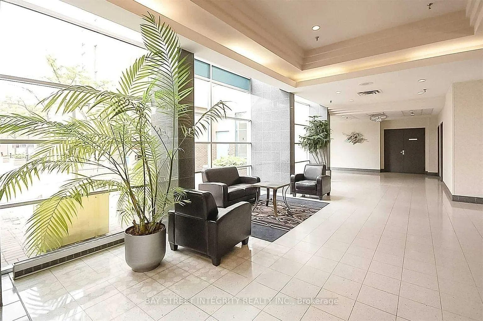 265 Enfield Place Unit 1011 photo 5