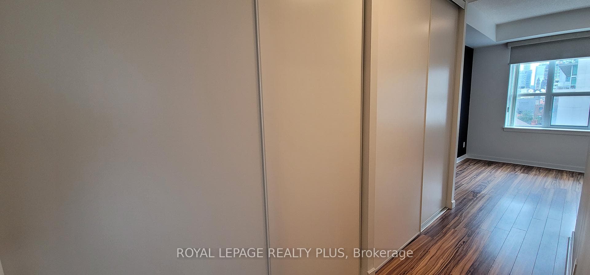 438 Richmond Street Unit 615 photo 8