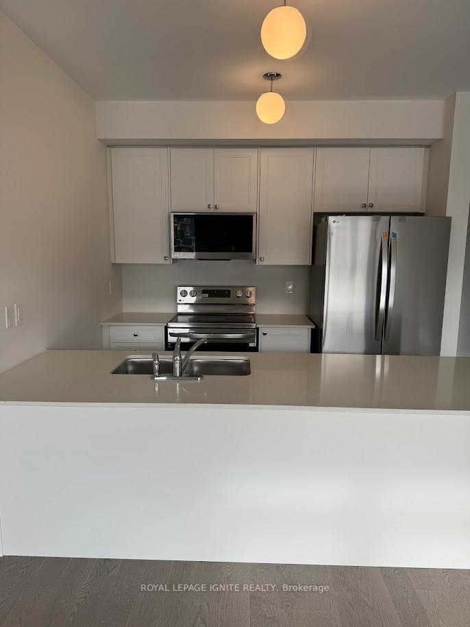 438 Salem Road photo 5