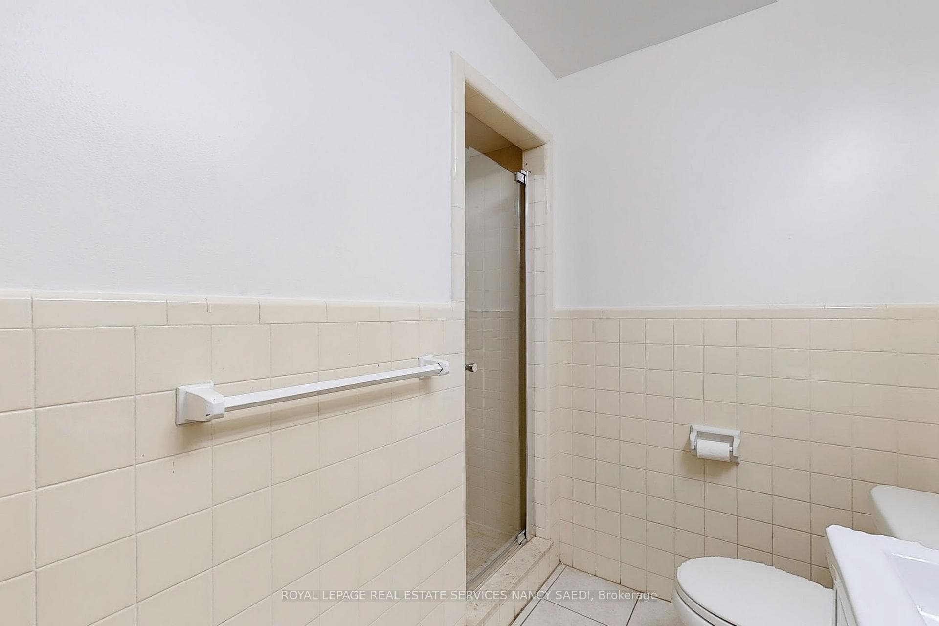 21 Sandfield Road photo 25