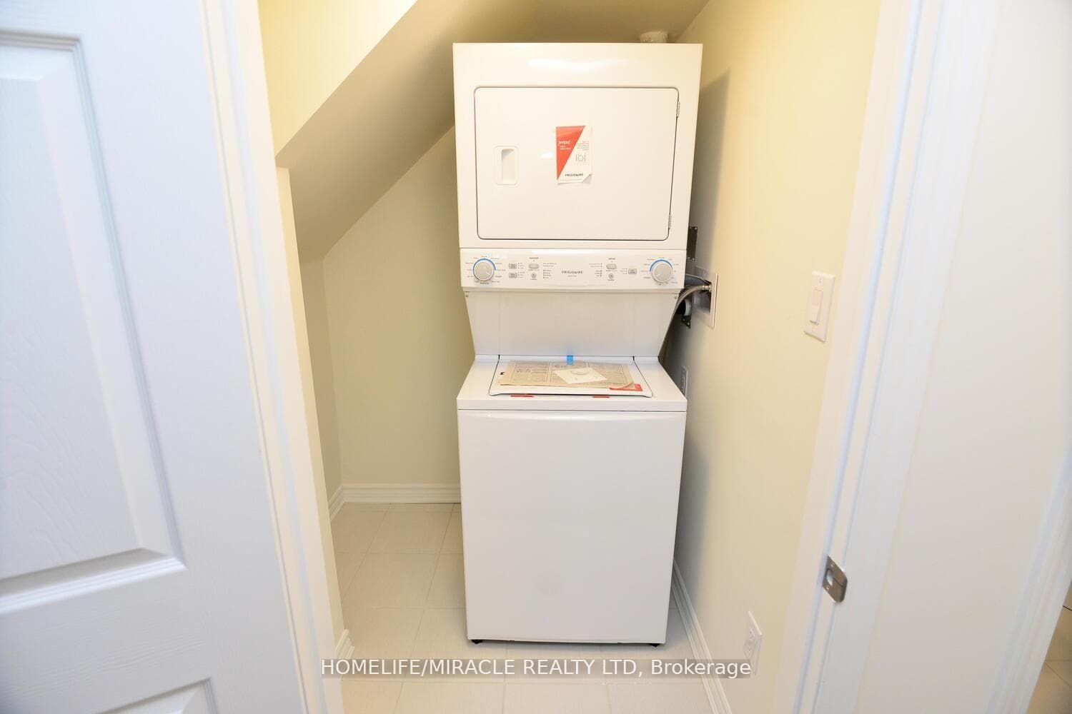 1081 Danforth Road Unit 113 photo 21