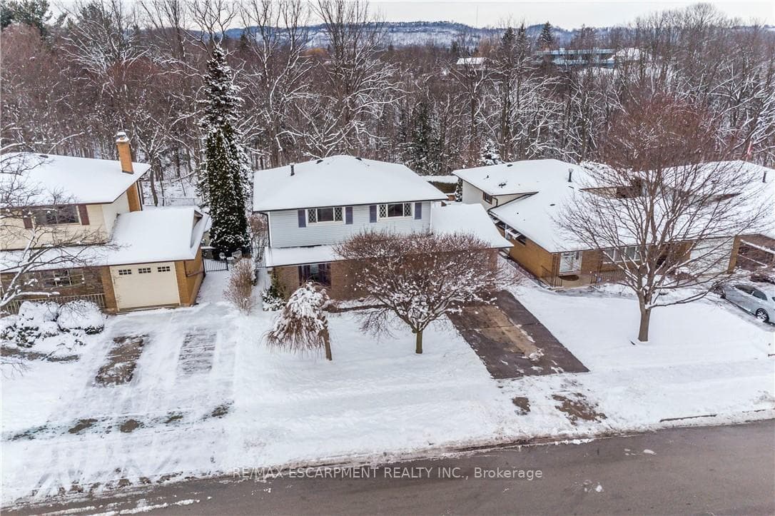 37 Sunrise Crescent photo 44