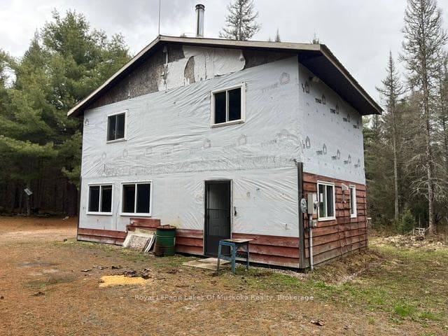 796 Scarlett Road photo 4