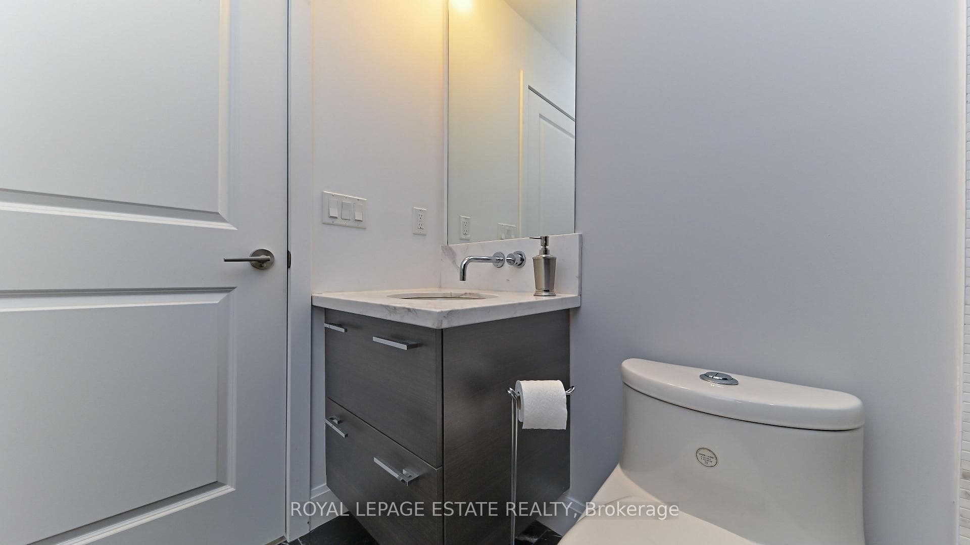 33 Shore Breeze Drive Unit 2901 photo 18