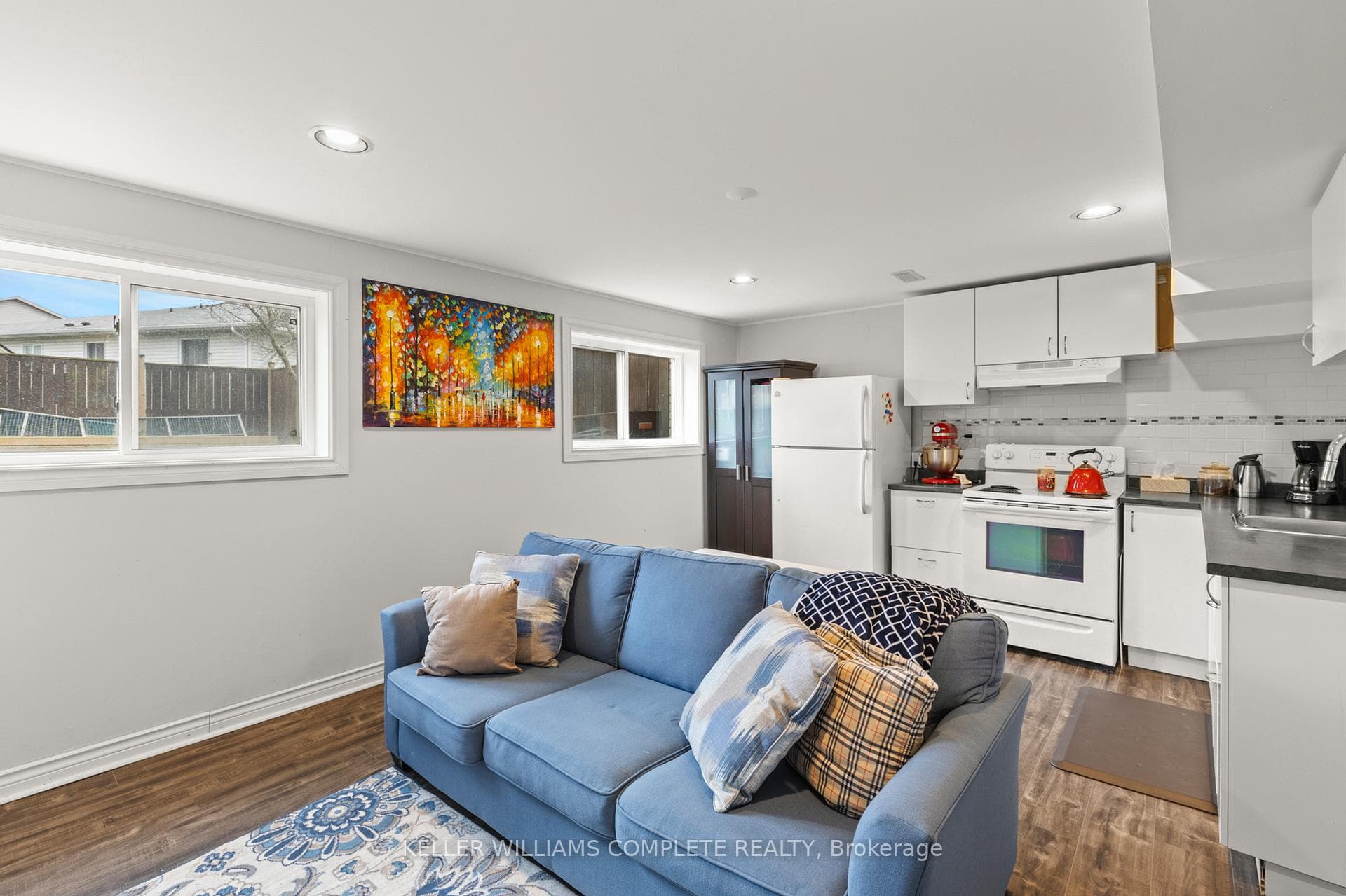 84 Terrace Avenue photo 19