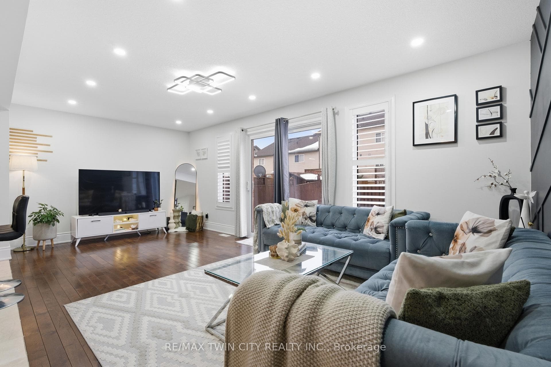 67 Bridlewreath Street photo 16