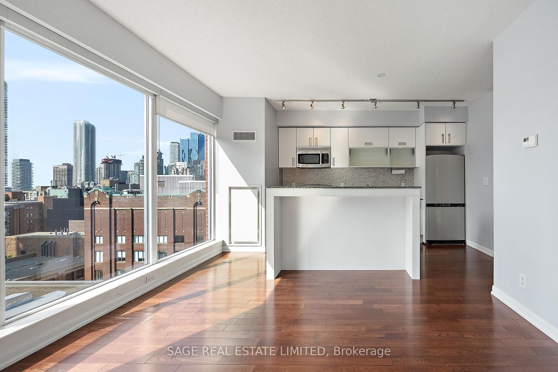 205 Frederick Street Unit 1211 photo 12