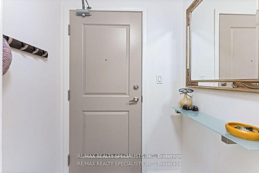 84 Aspen Springs Drive Unit #413 photo 19