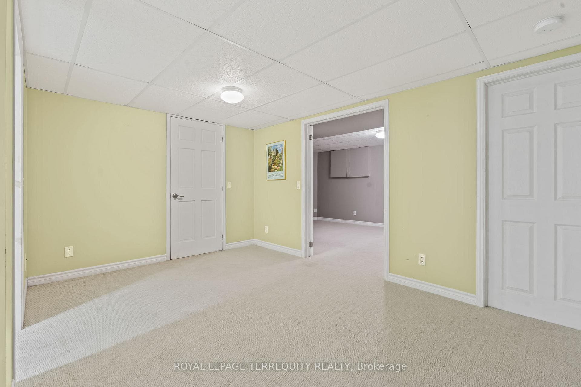5 Glenmore Drive photo 27