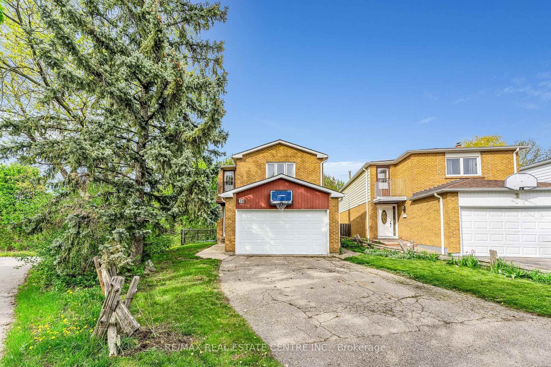 38 Verity Court photo 1