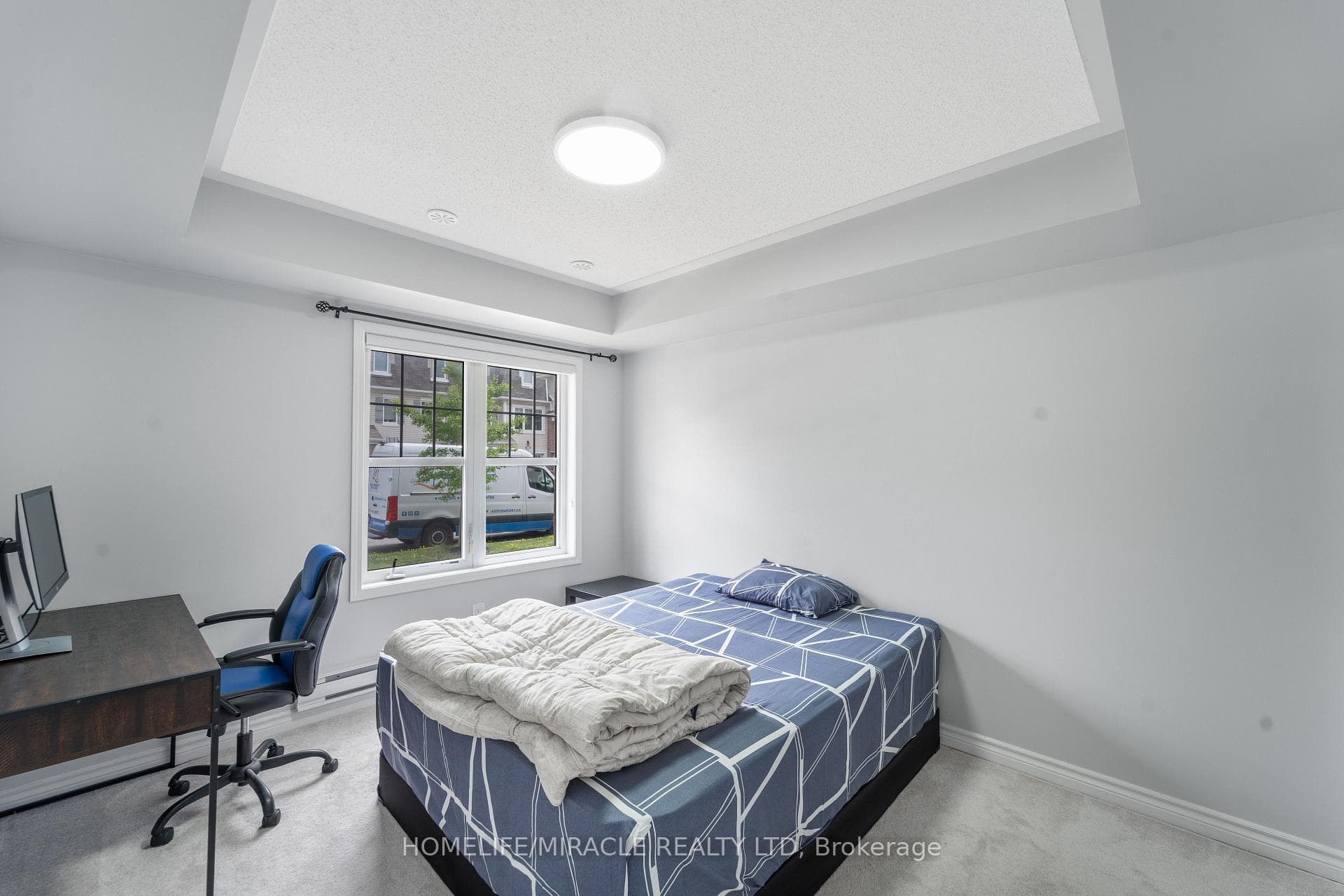 24 Metro Crescent photo 5