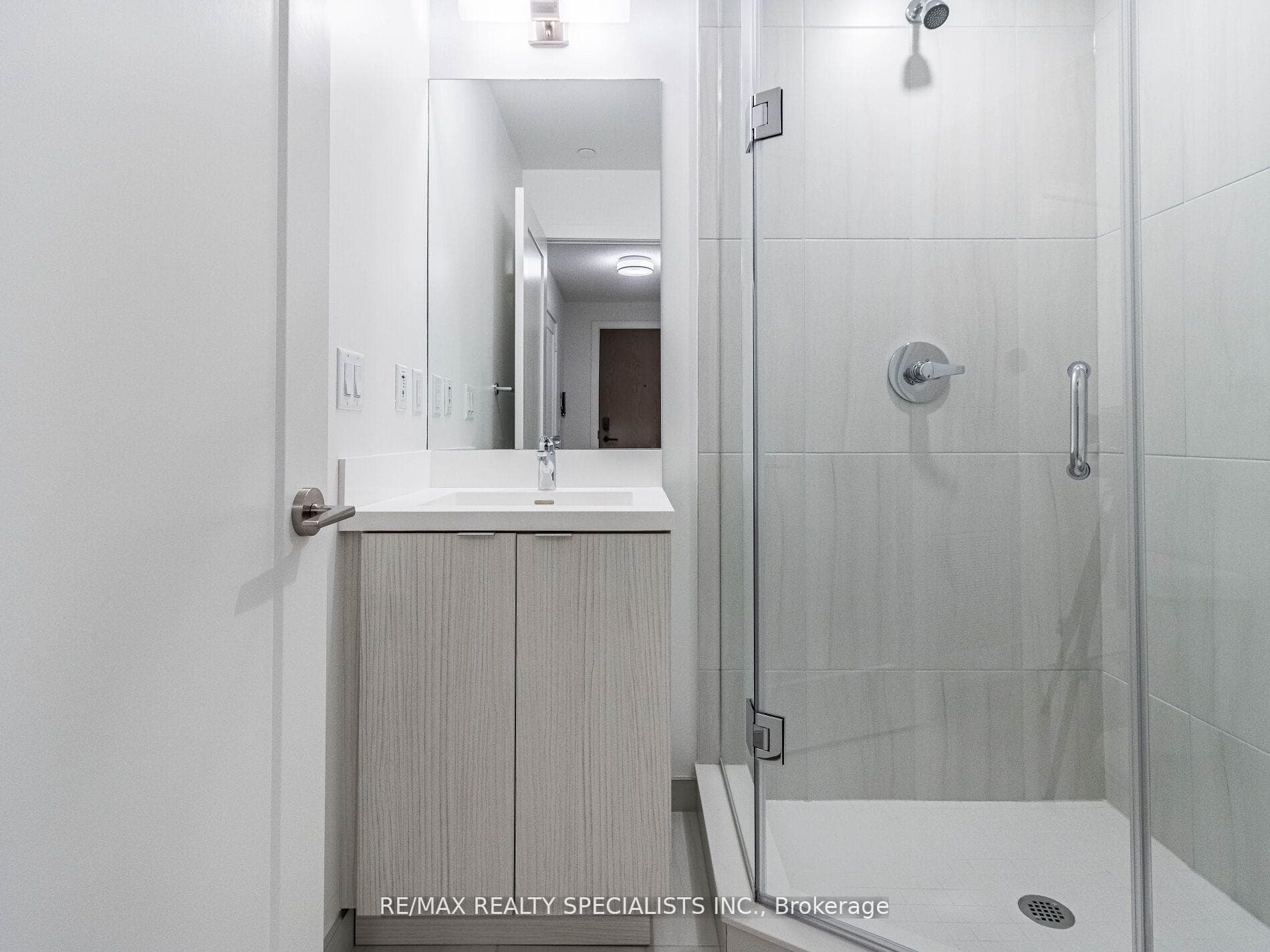 10 Eva Road Unit 604 photo 16