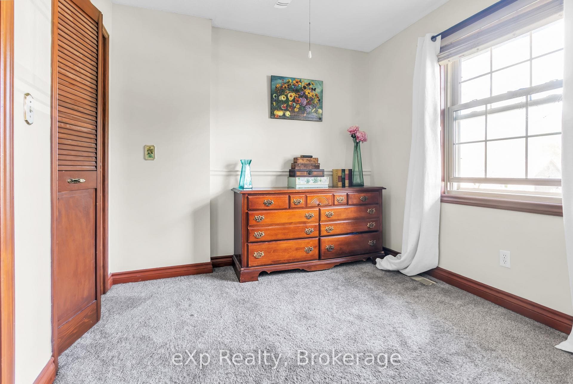 84 Trottier Drive photo 27