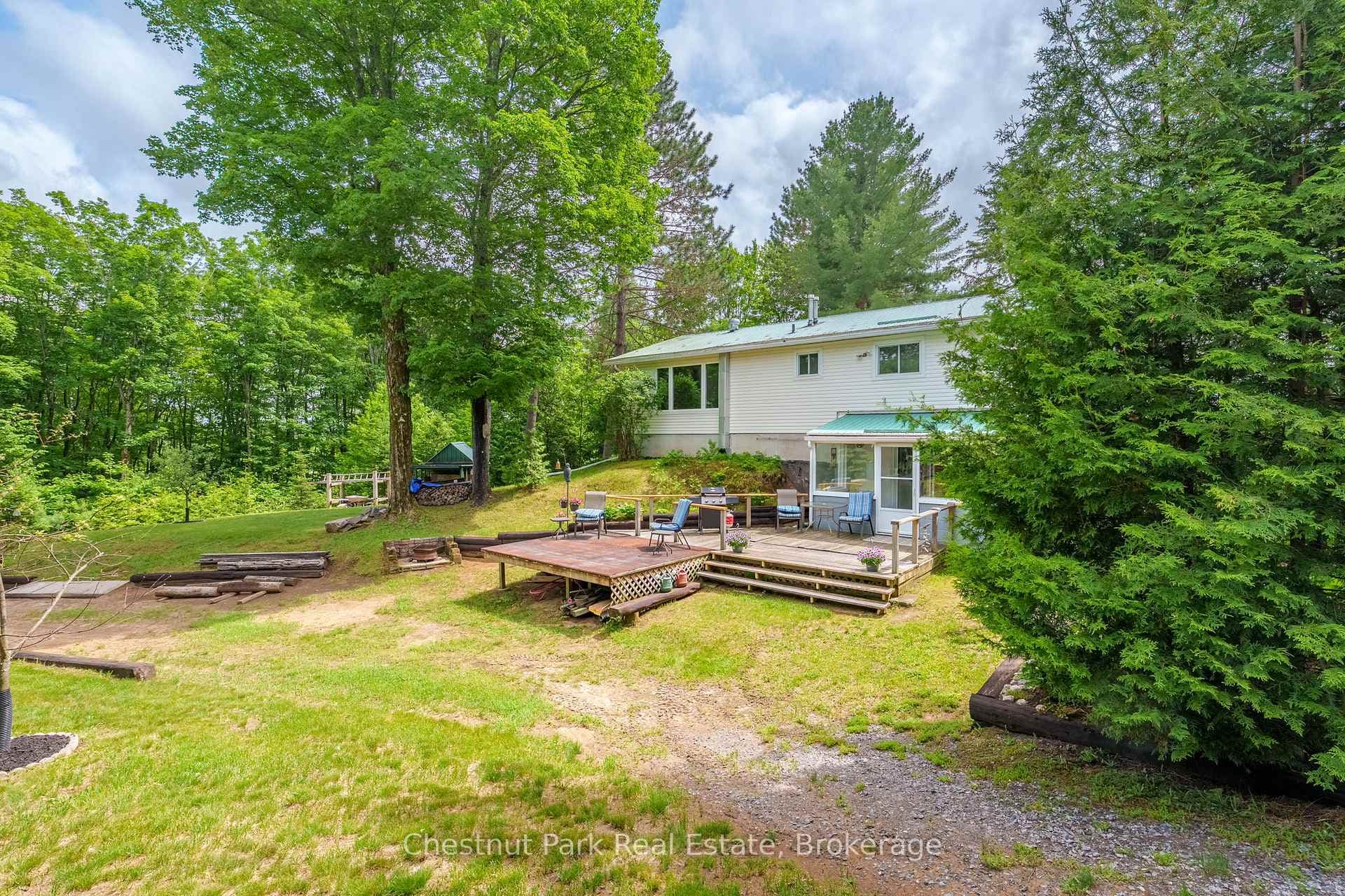 379 Gables Road photo 31