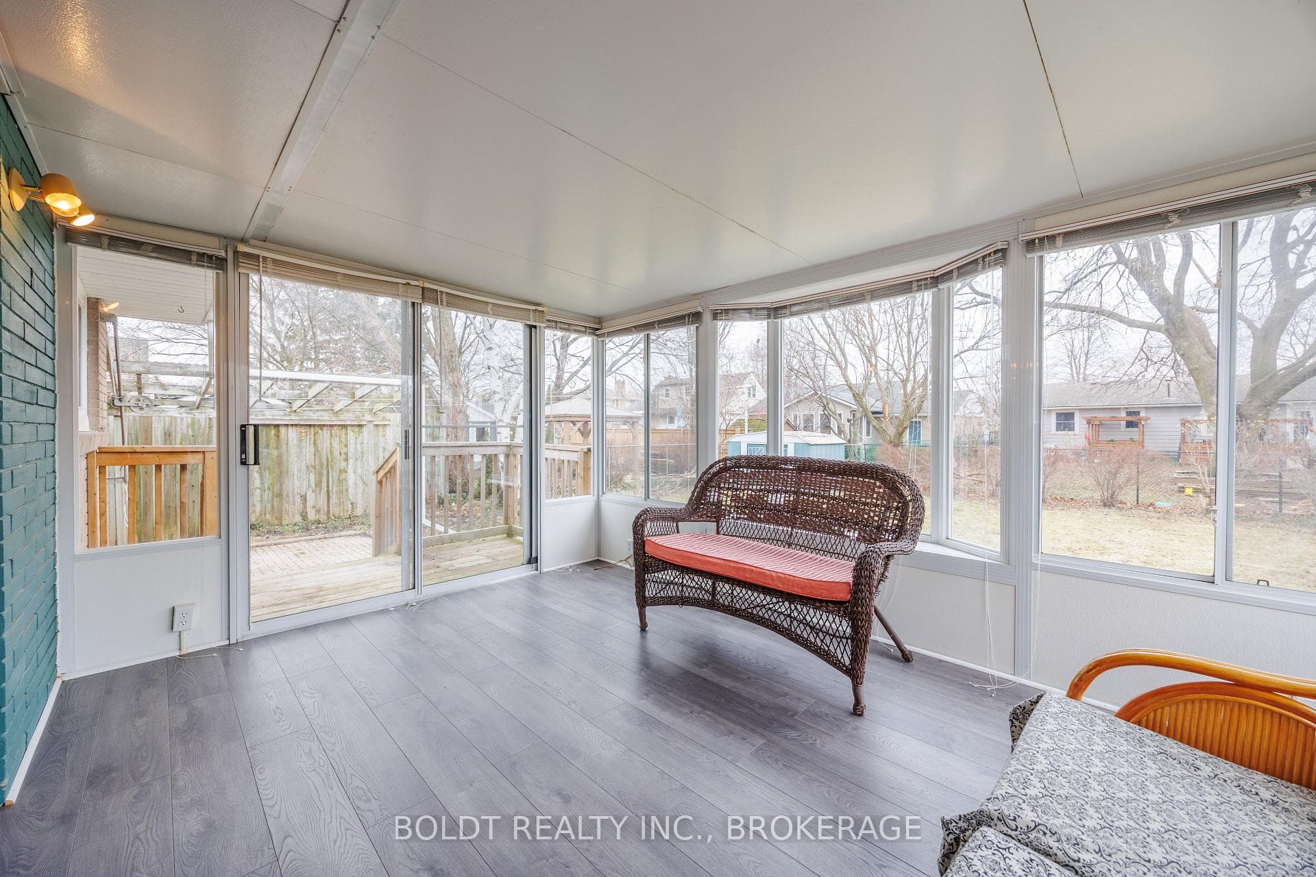12 Sunnyside Drive photo 9
