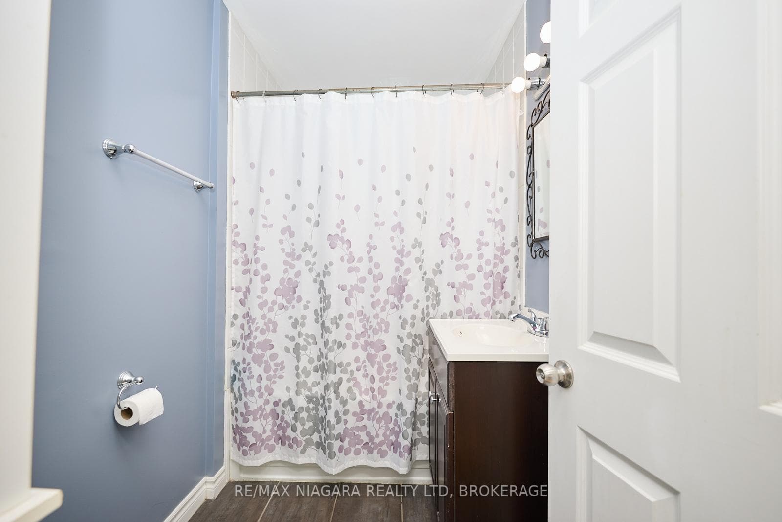 527 Ferndale Avenue photo 10