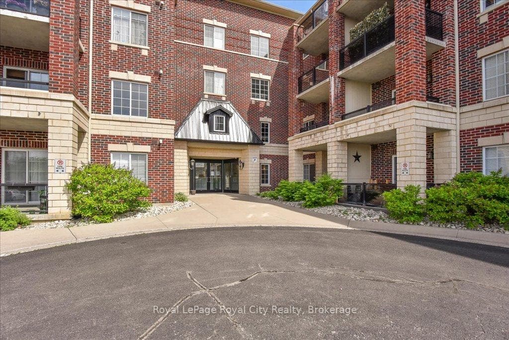 308 Watson Parkway Unit 101 photo 2