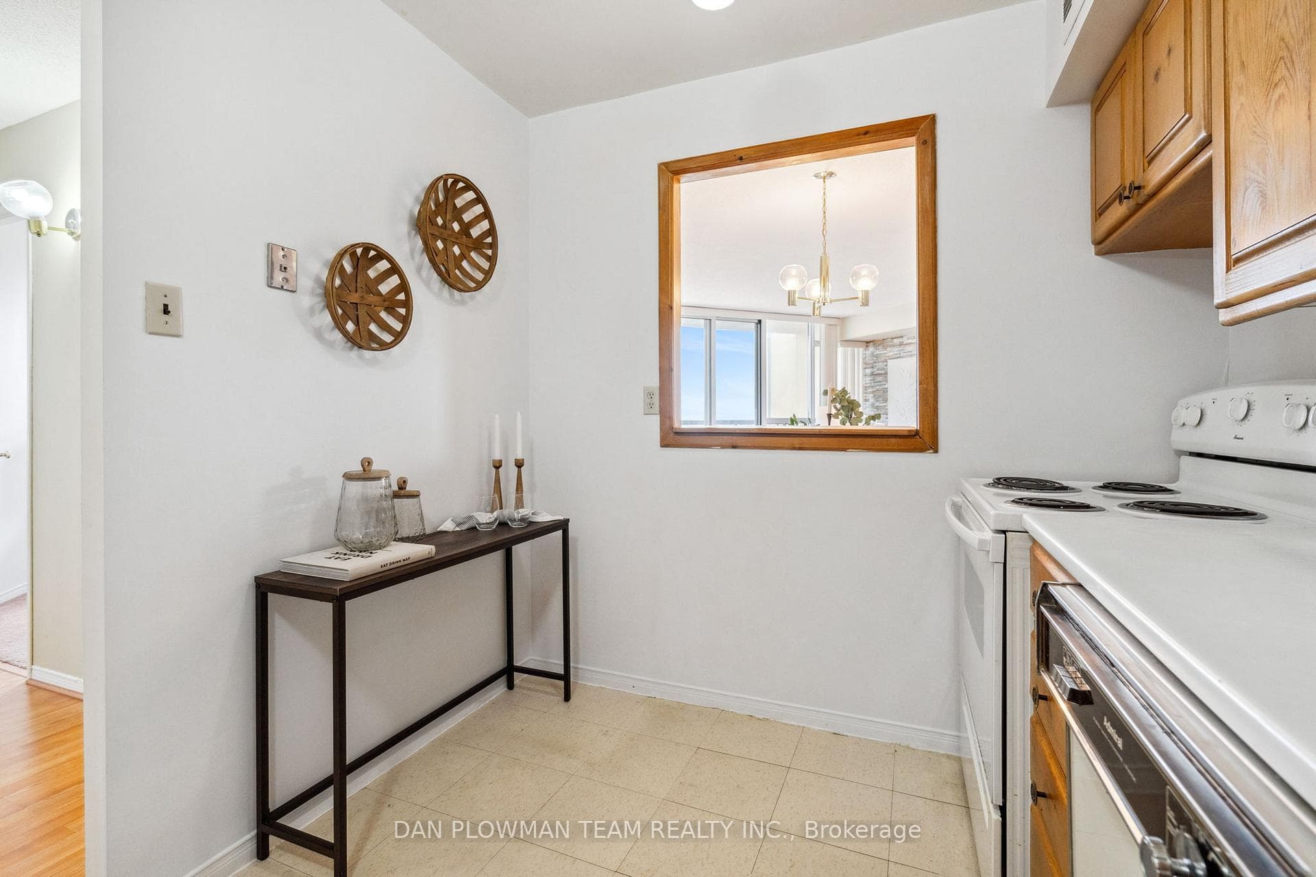 2 Westney Road Unit PH102 photo 5