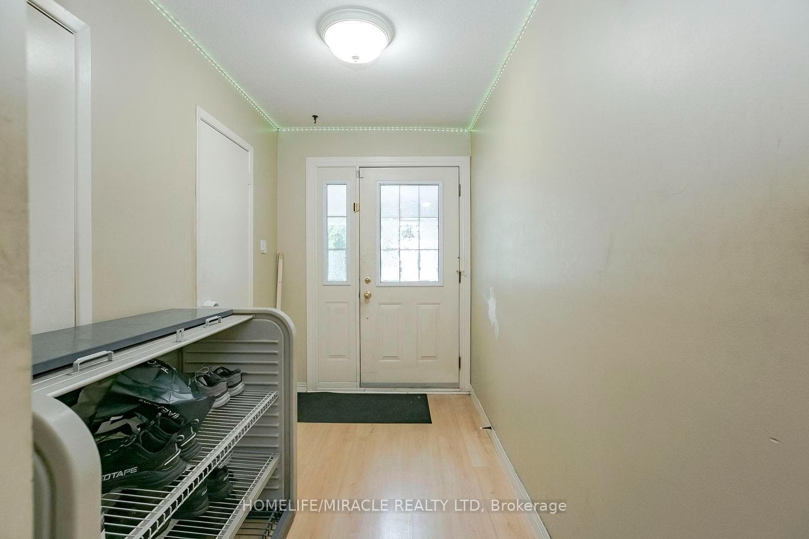 47 Longbourne Crescent photo 7