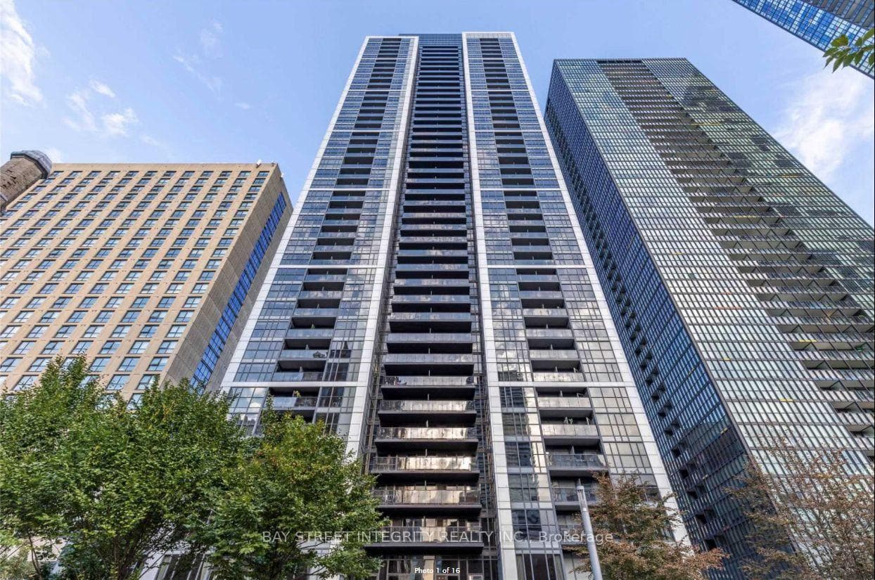 28 Ted Rogers Way Unit 1705 photo 1