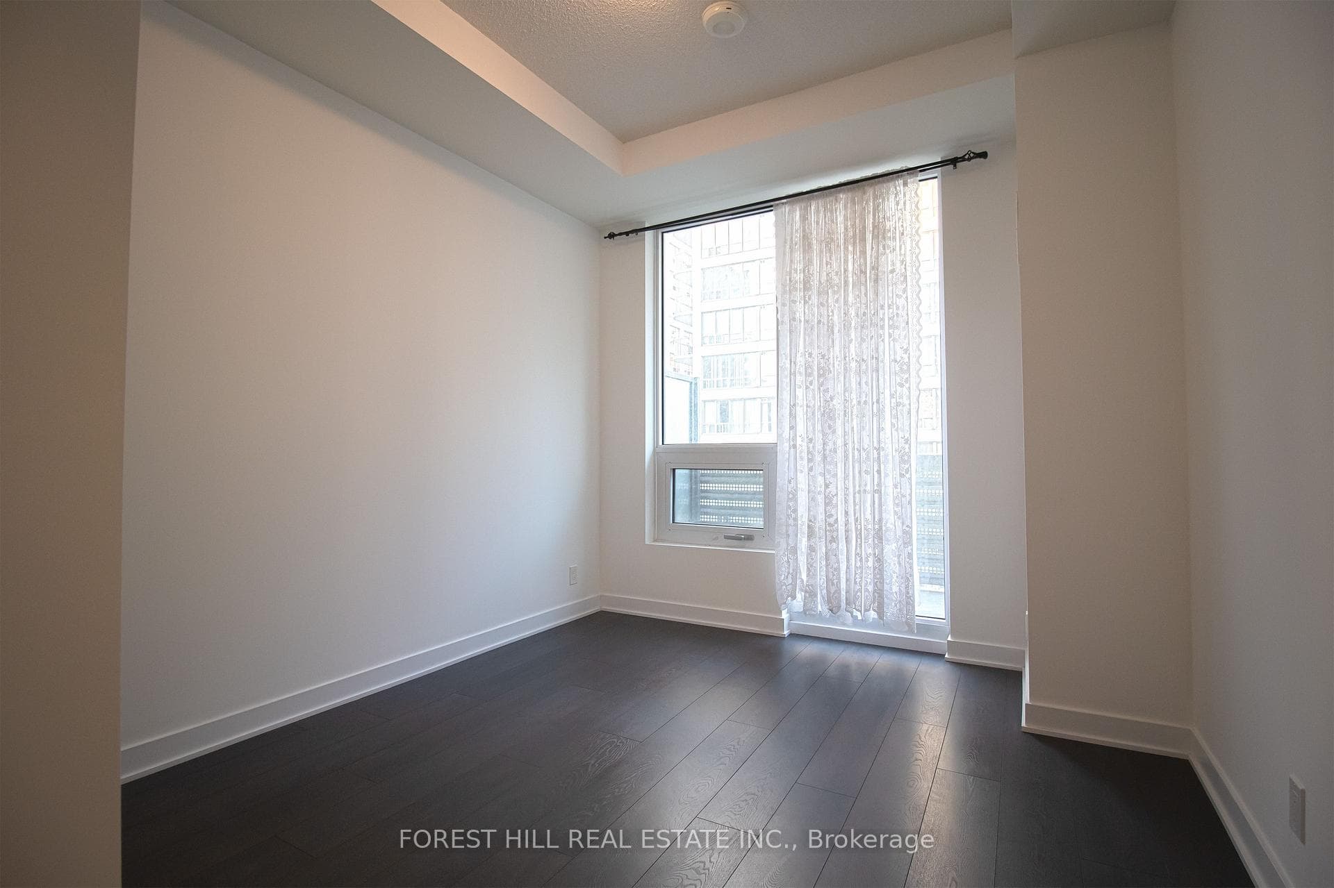 2221 Yonge Street Unit 603 photo 8