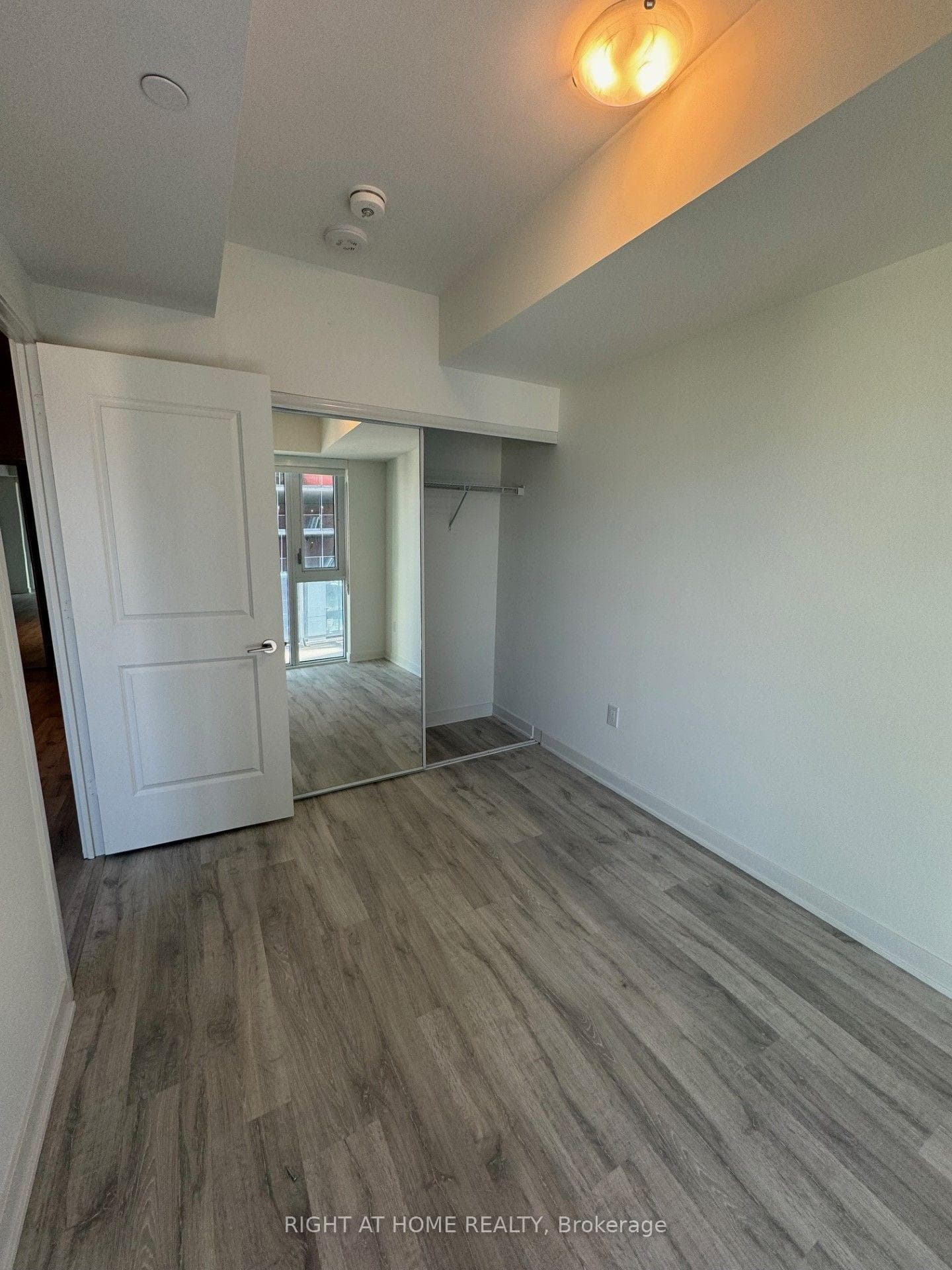 100 Dalhousie Street Unit 1712 photo 16