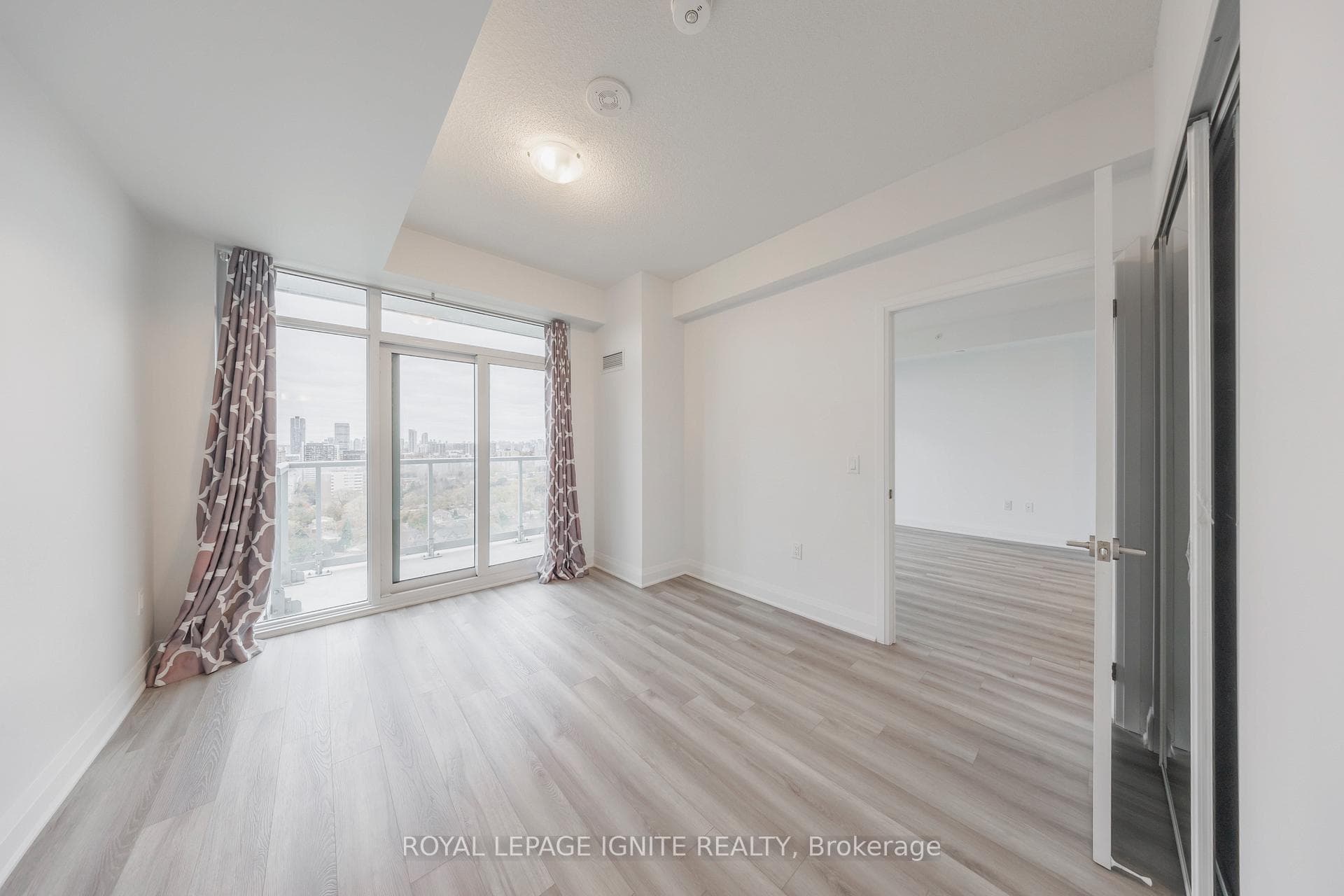 3220 Sheppard Avenue Unit 1710 photo 14