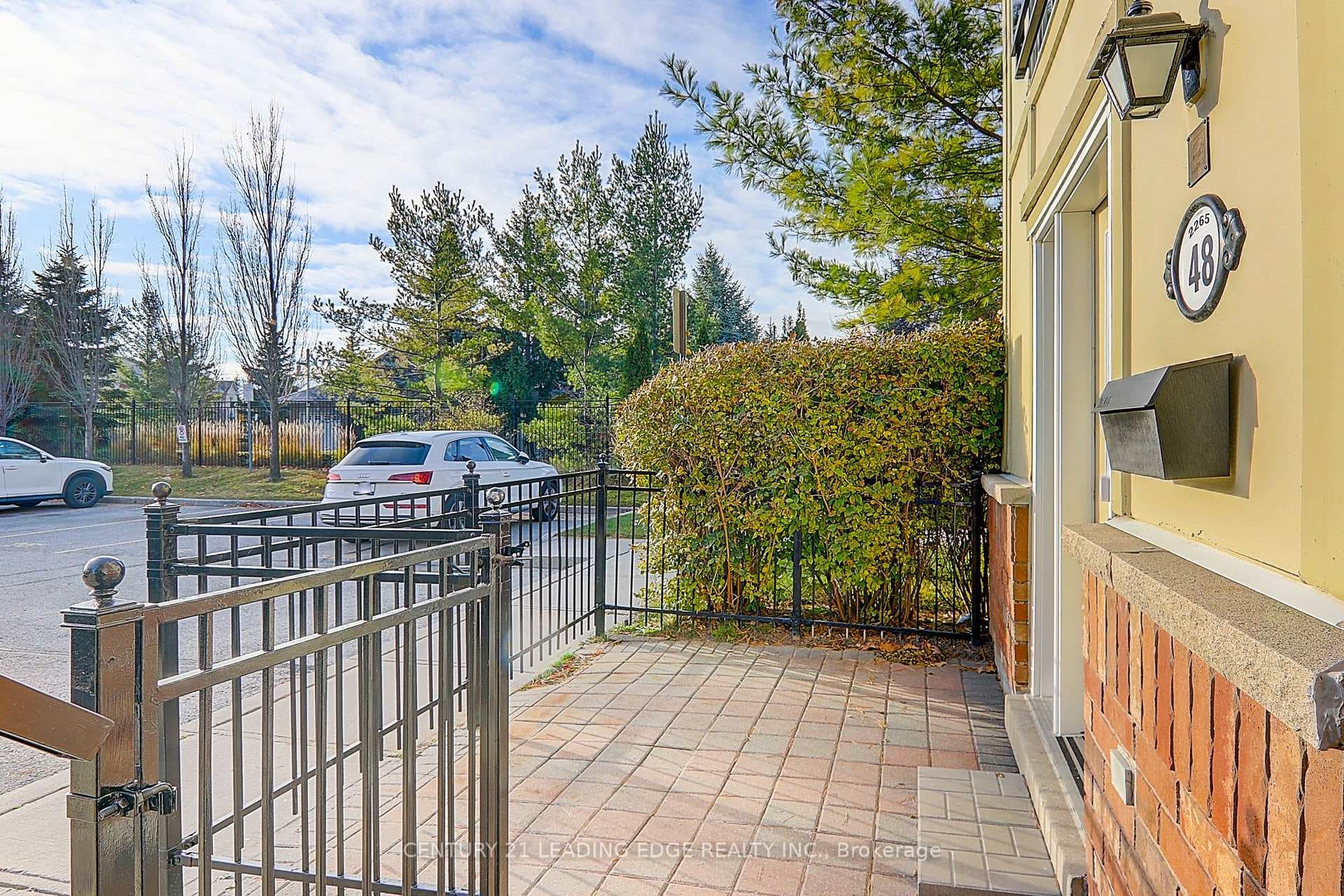 2265 BUR OAK Avenue Unit 48 photo 4