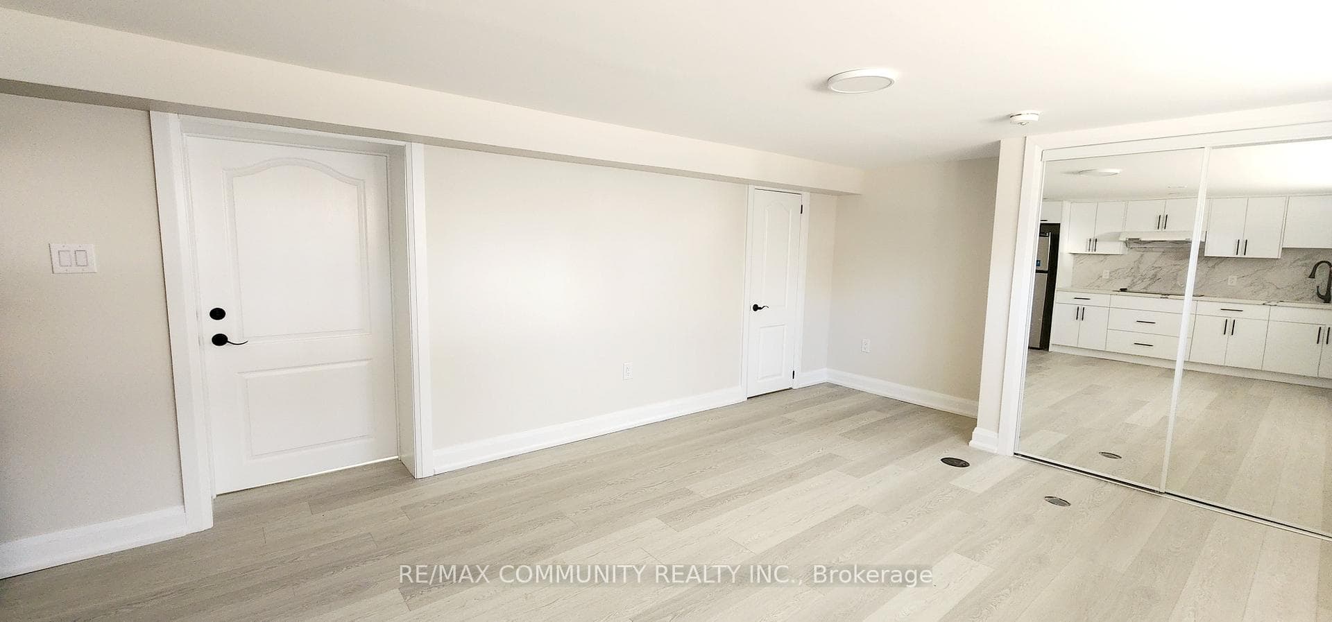 55 Flintwick Drive Unit Bsmt photo 9