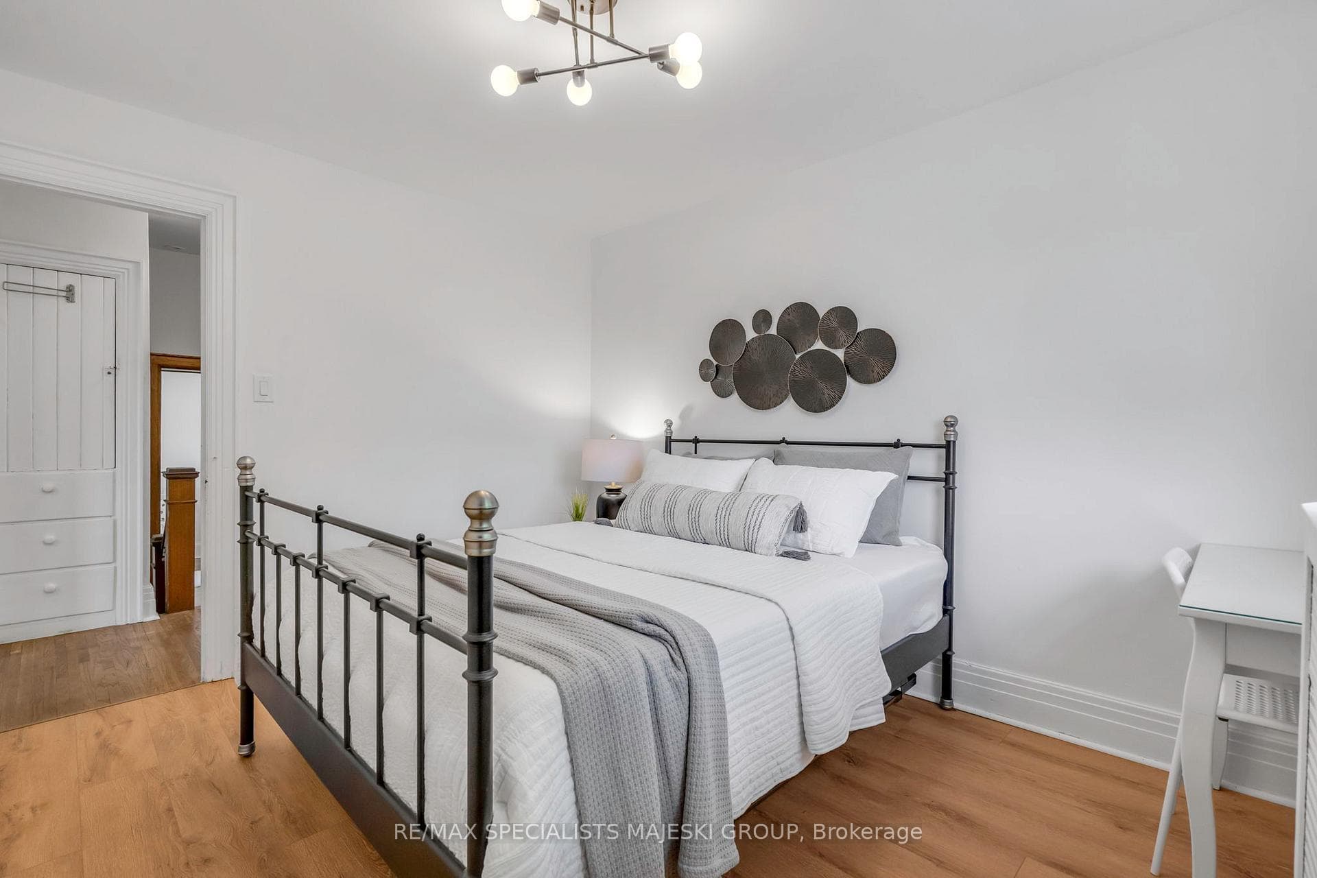 14 Symons Street photo 30