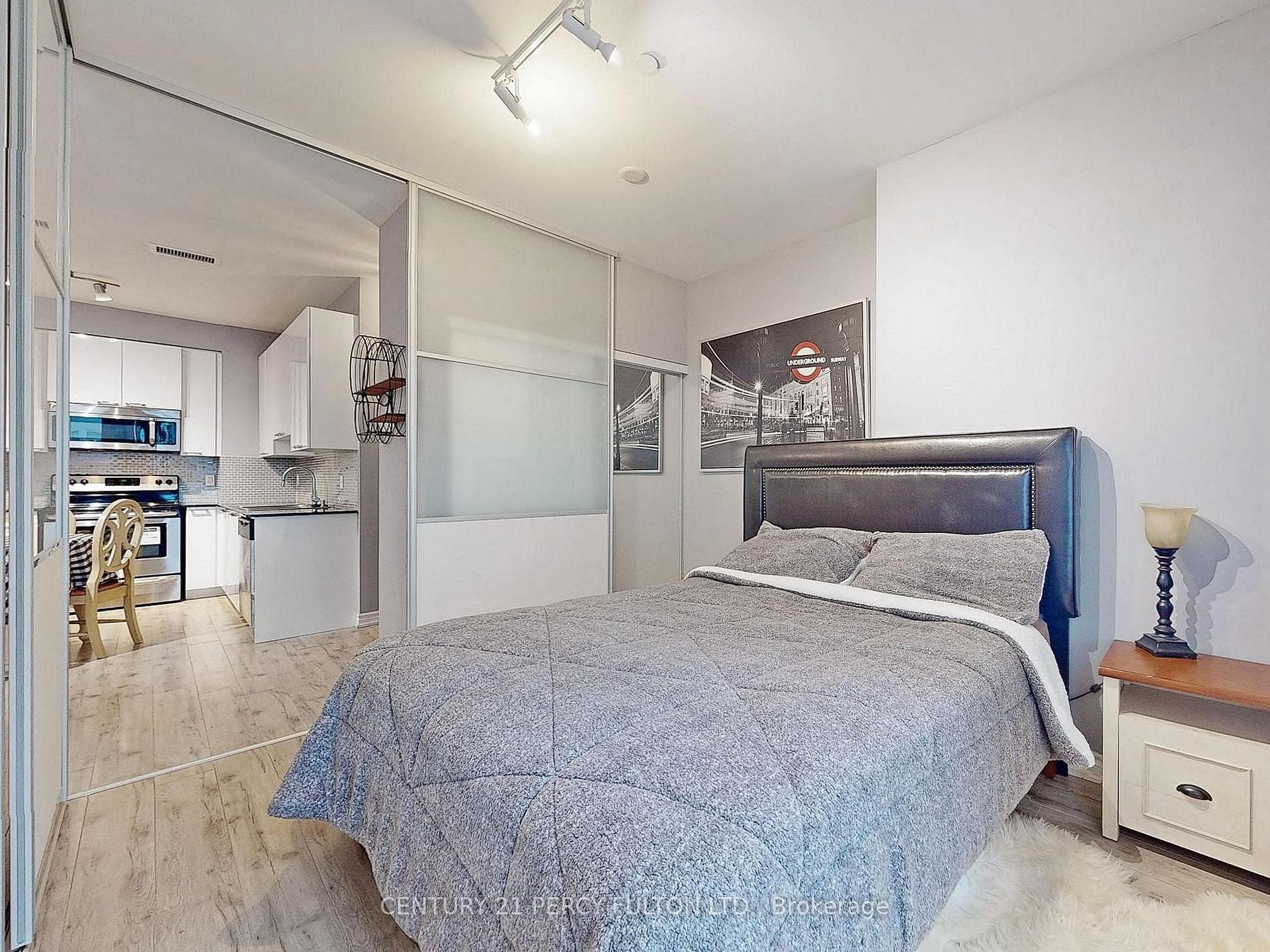 1328 Birchmount Road Unit 113 photo 16