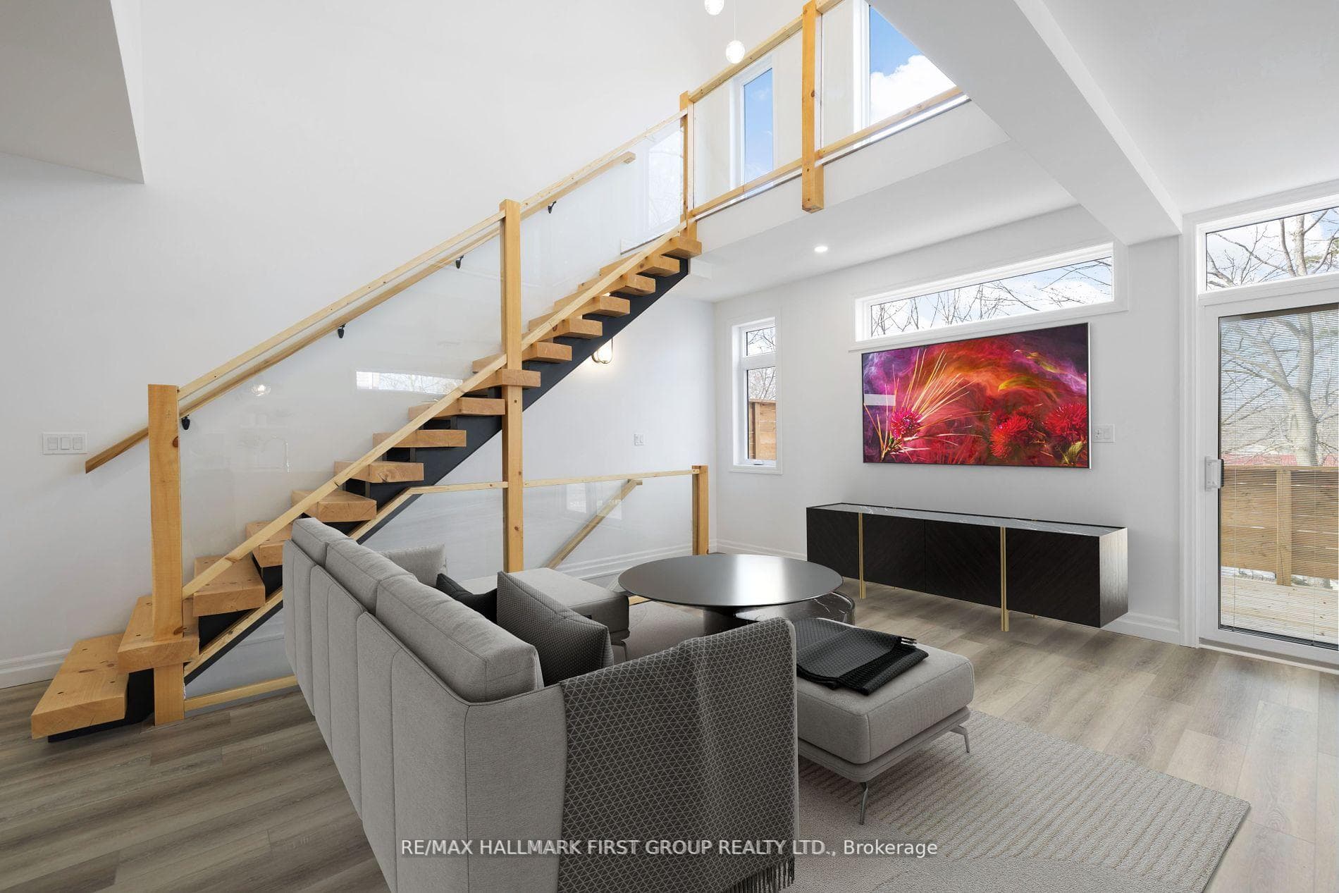 186 Elgin Street photo 8