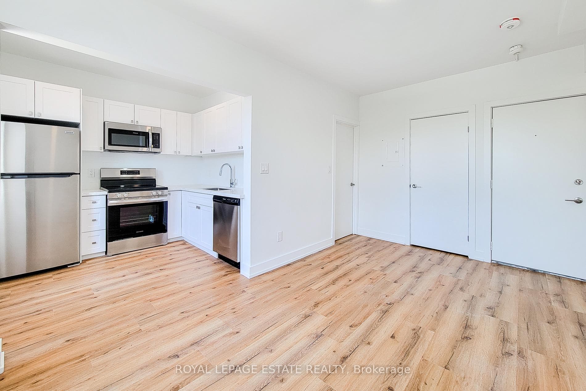 1052 Barton Street Unit 2 photo 28