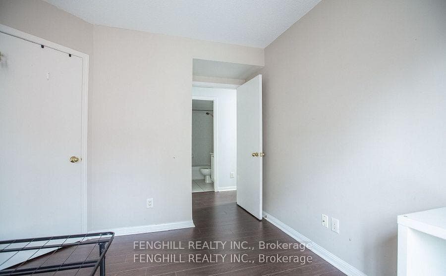 3 Everson Drive Unit 208 photo 10