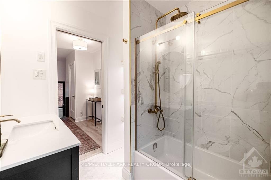 25 CIVIC Place photo 16