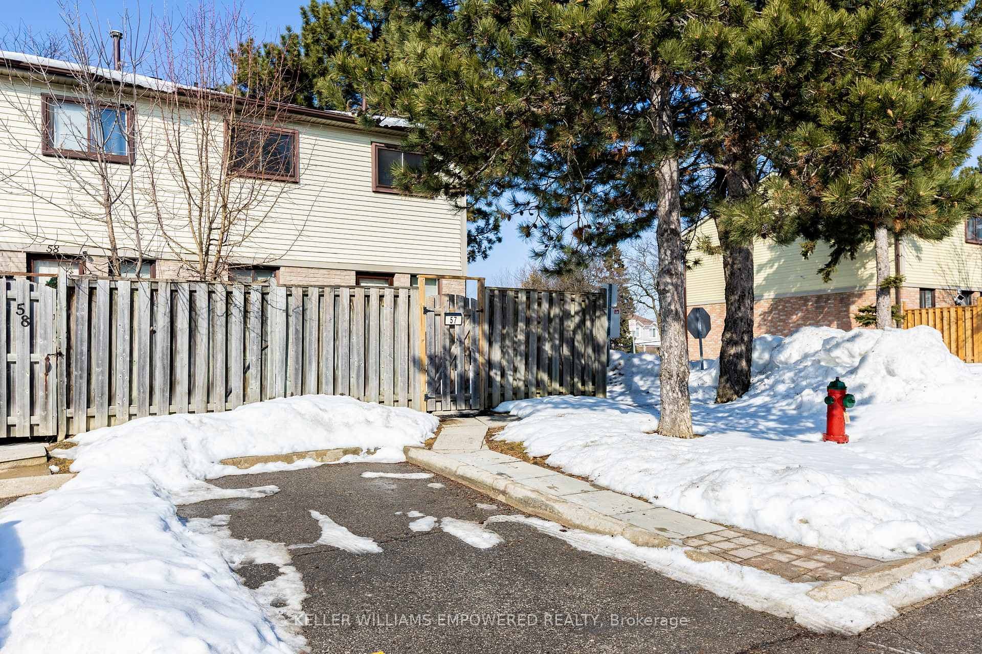 57 Mcmullen Crescent photo 27