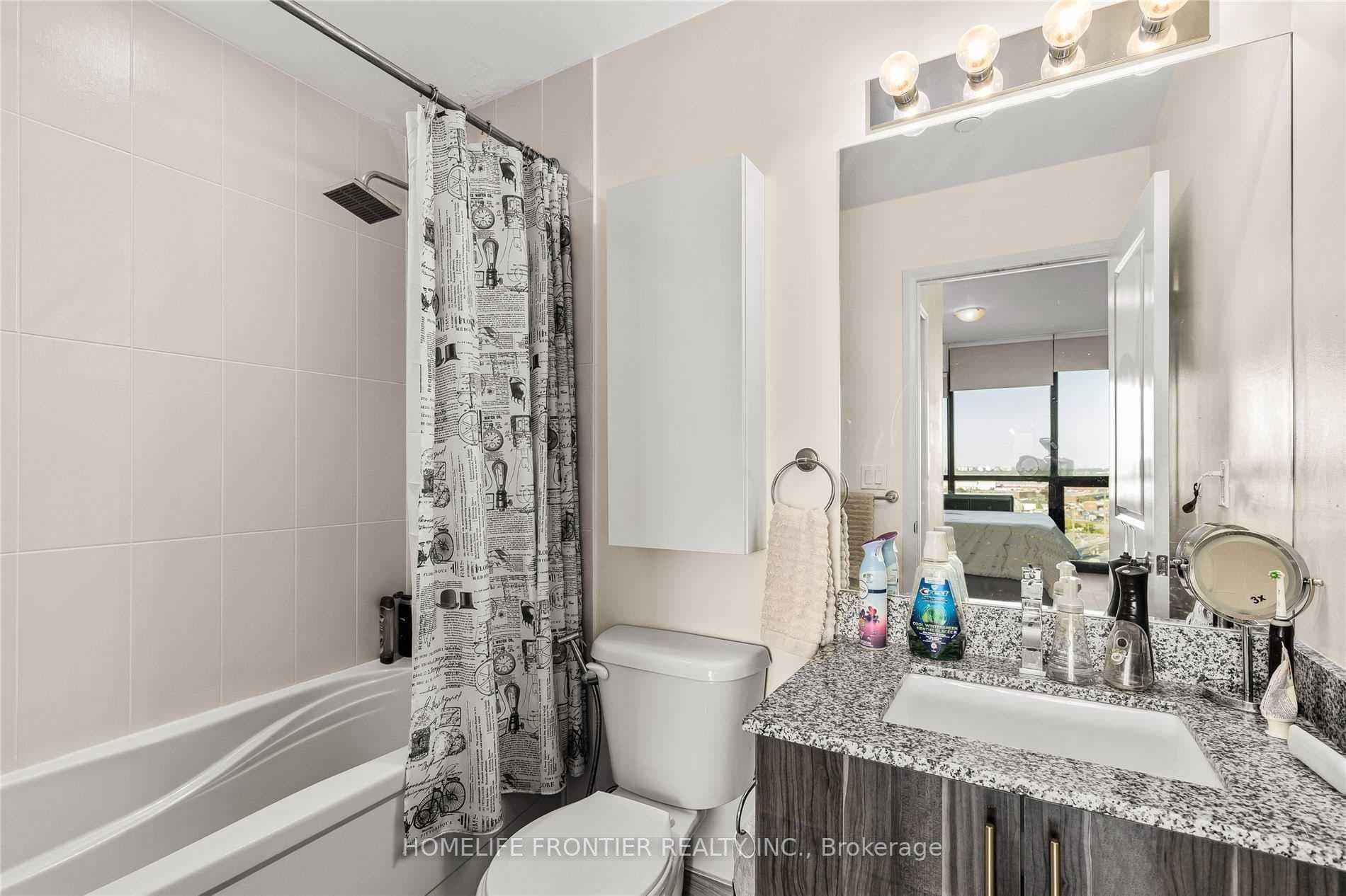 2900 Highway 7 Road Unit 1101 photo 21